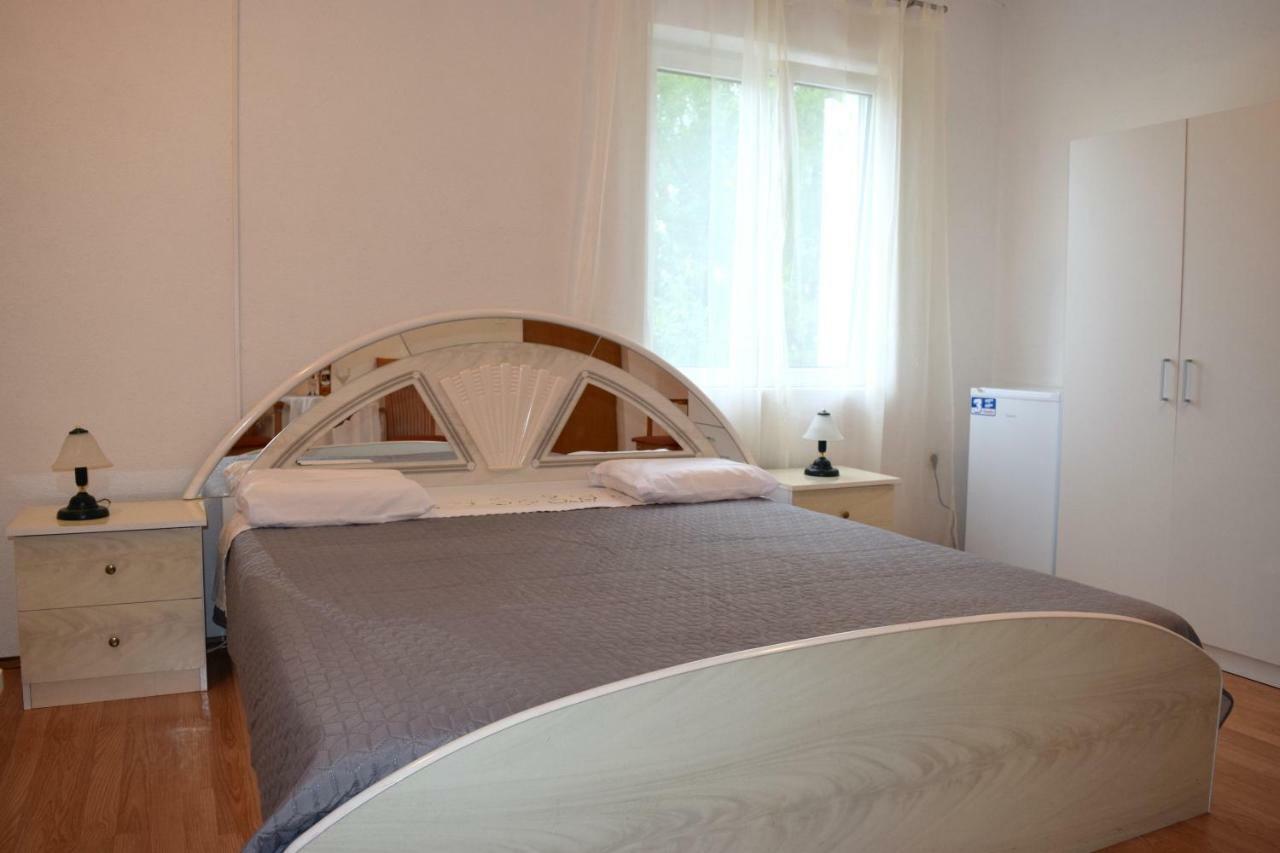 Holiday Room Macukin Brela Buitenkant foto